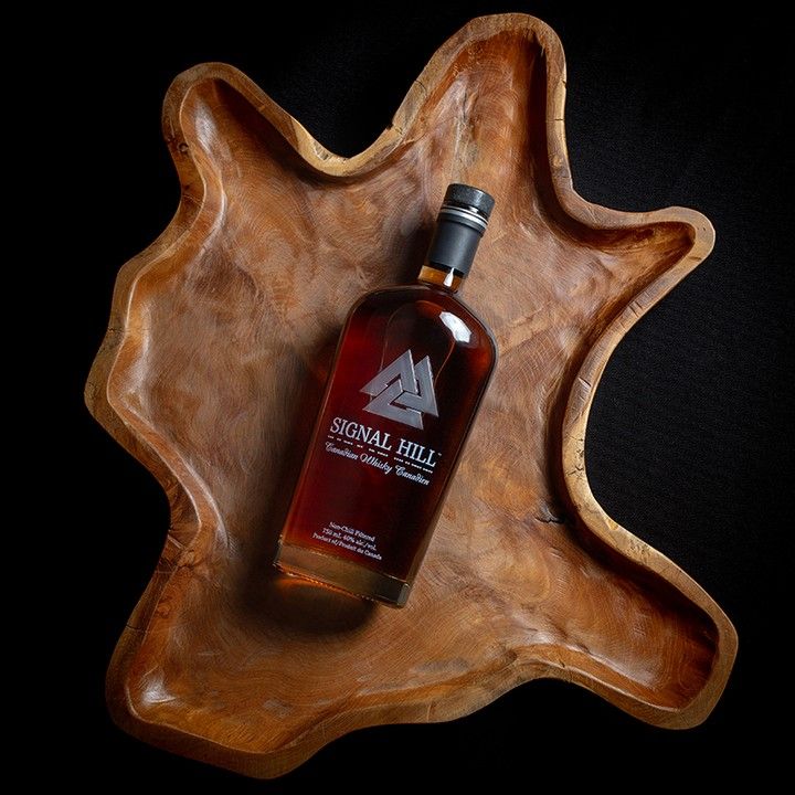 Review Of Signal Hill Canadian Whisky By @tfahey1298 - Whisky